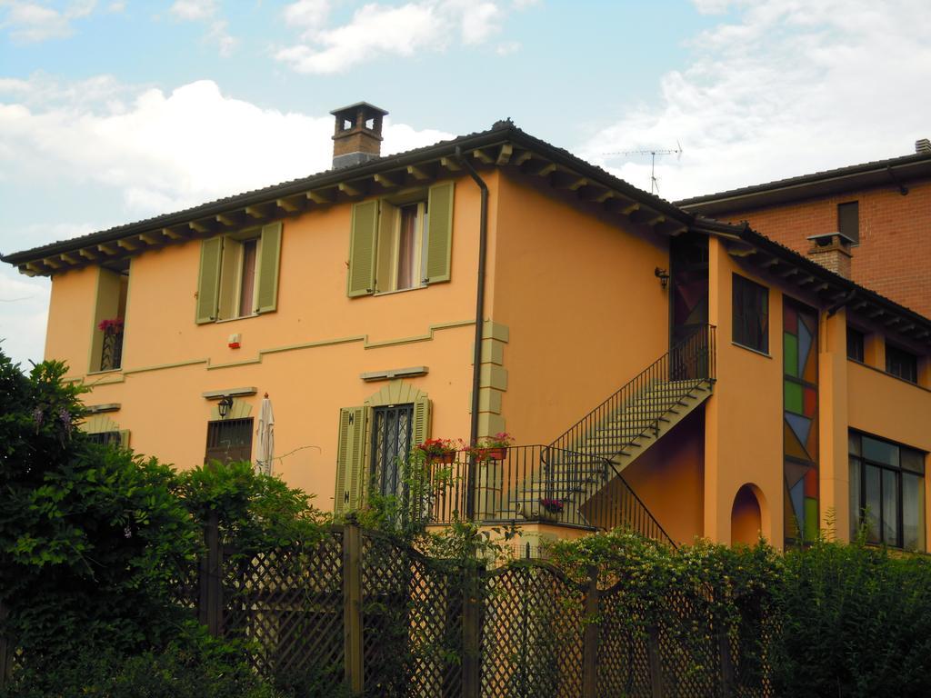 Villa Mery Casale Monferrato Exterior photo