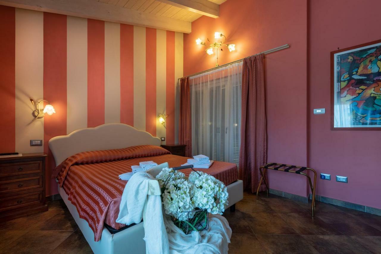 Villa Mery Casale Monferrato Exterior photo