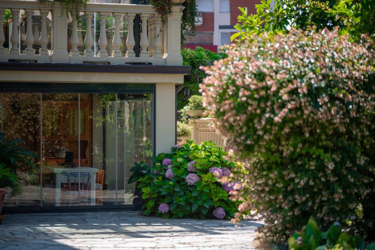 Villa Mery Casale Monferrato Exterior photo